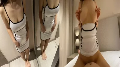 第一视角近距离展示完美巨乳，全程高能！